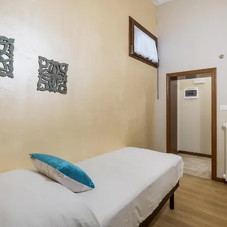 R A By Wonderful Italy Bologne